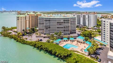 4141 Bay Beach Ln 442, Fort Myers Beach FL - photo 18 of 36