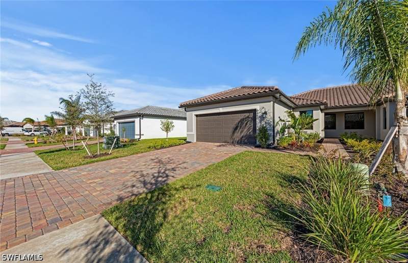 2 bedroom Attached at 6419 Memorial Ln, Del Webb, Ave Maria — photo 4