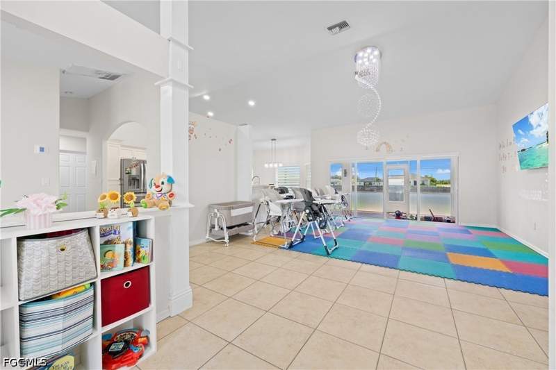 4 bedroom SingleFamilyResidence at 1834 NW 7th Pl, Cape Coral, Cape Coral — photo 3