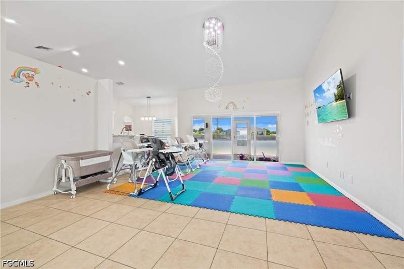 4 bedroom SingleFamilyResidence at 1834 NW 7th Pl, Cape Coral, Cape Coral — photo 4