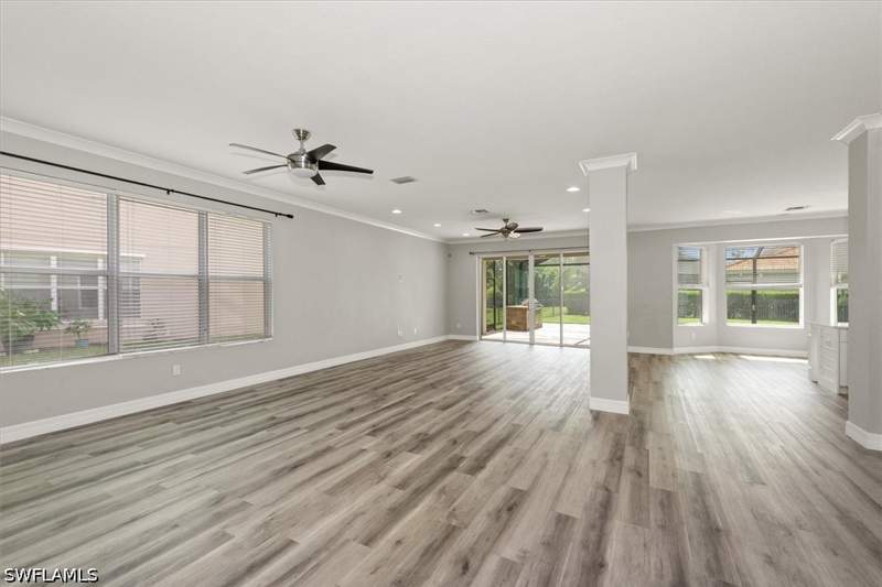 5 bedroom SingleFamilyResidence at 11103 Sparkleberry Dr, Botanica Lakes, Fort Myers — photo 4