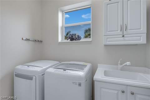 3053 Aviamar Cir 203, Naples FL - photo 22 of 50