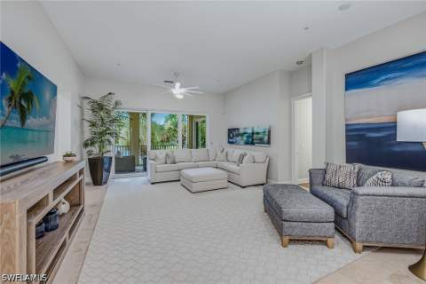 3053 Aviamar Cir 203, Naples FL - photo 7 of 50