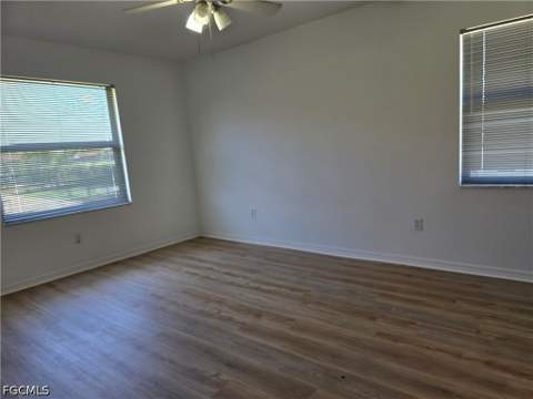 5735 Foxlake Dr 8, North Fort Myers FL - photo 7 of 13