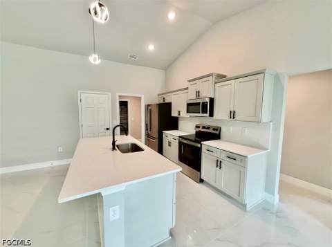 816 Michael Ave, Lehigh Acres FL - photo 16 of 31