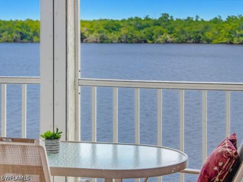 1045 Mainsail Dr 413, Naples FL - photo 18 of 30