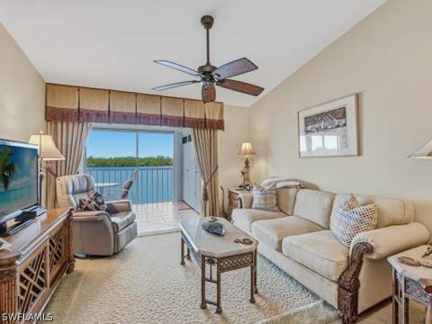 1045 Mainsail Dr 413, Naples FL - photo 8 of 30