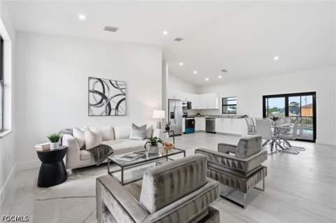 2210 NW 9th Ave, Cape Coral FL - photo 8 of 42