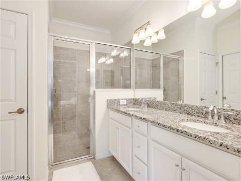 9157 Glenforest Dr, Naples FL - photo 11 of 33