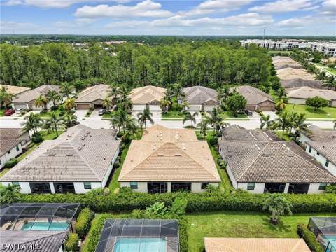 9157 Glenforest Dr, Naples FL - photo 19 of 33