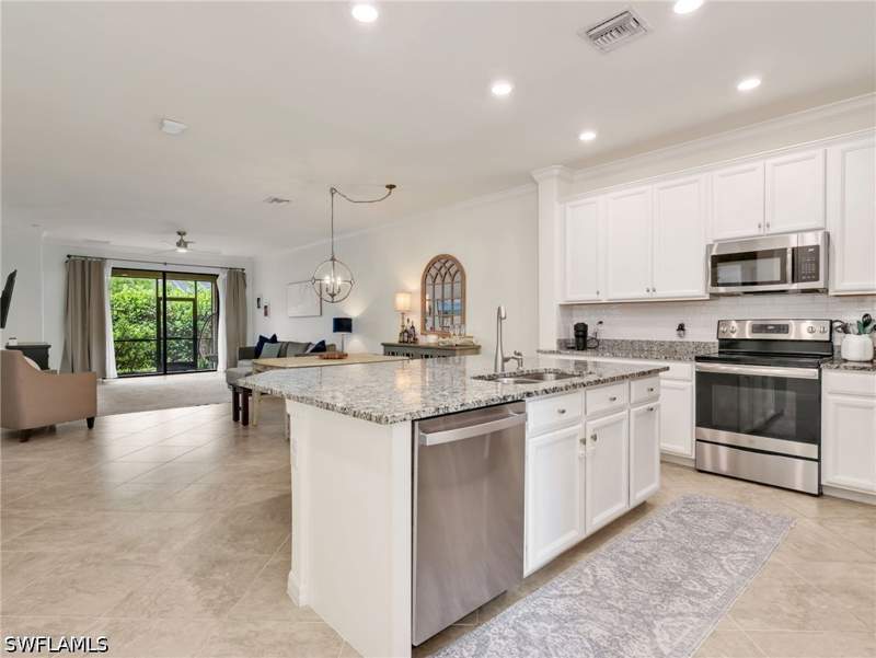 3 bedroom Attached at 9157 Glenforest Dr, Bent Creek Preserve, Naples — photo 4
