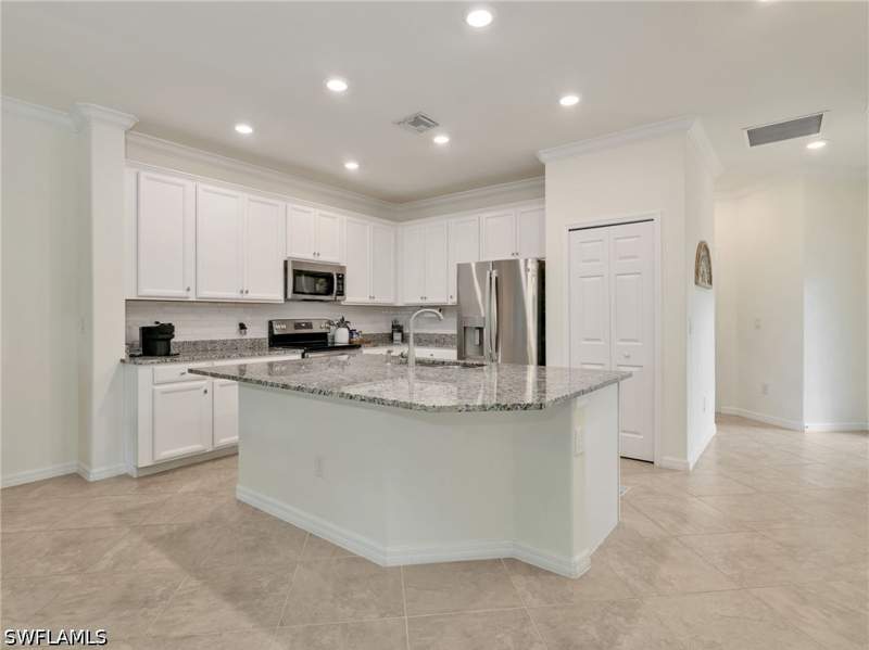 3 bedroom Attached at 9157 Glenforest Dr, Bent Creek Preserve, Naples — photo 5