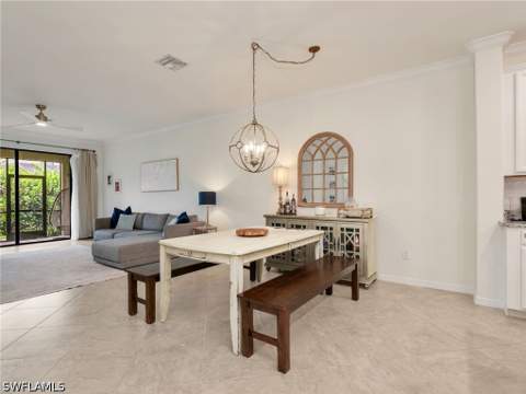 9157 Glenforest Dr, Naples FL - photo 7 of 33