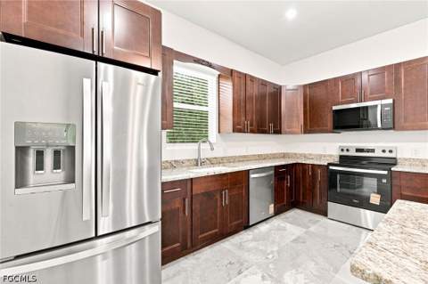 1853 Della Dr, Naples FL - photo 19 of 50