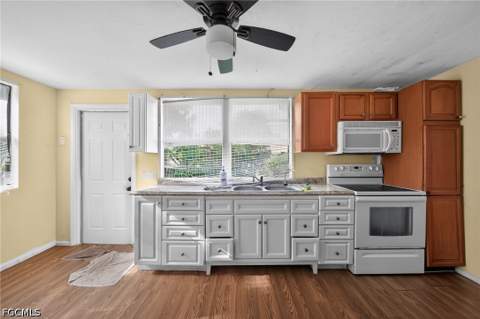 1846 Maple Dr, Fort Myers FL - photo 7 of 31