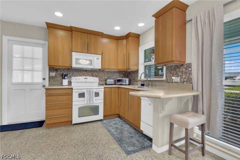 1442 Byron Rd, Fort Myers FL - photo 8 of 21