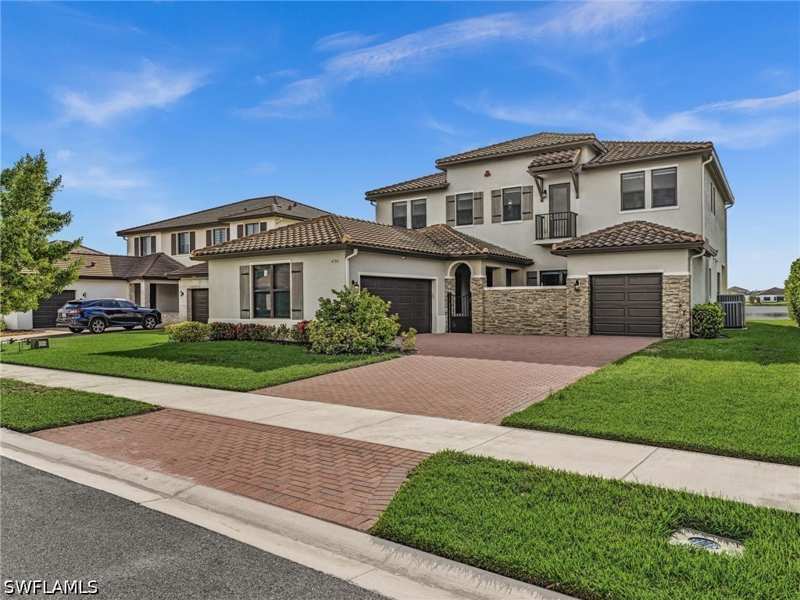 5 bedroom SingleFamilyResidence at 4784 Sophia Dr, Maple Ridge, Ave Maria — photo 1