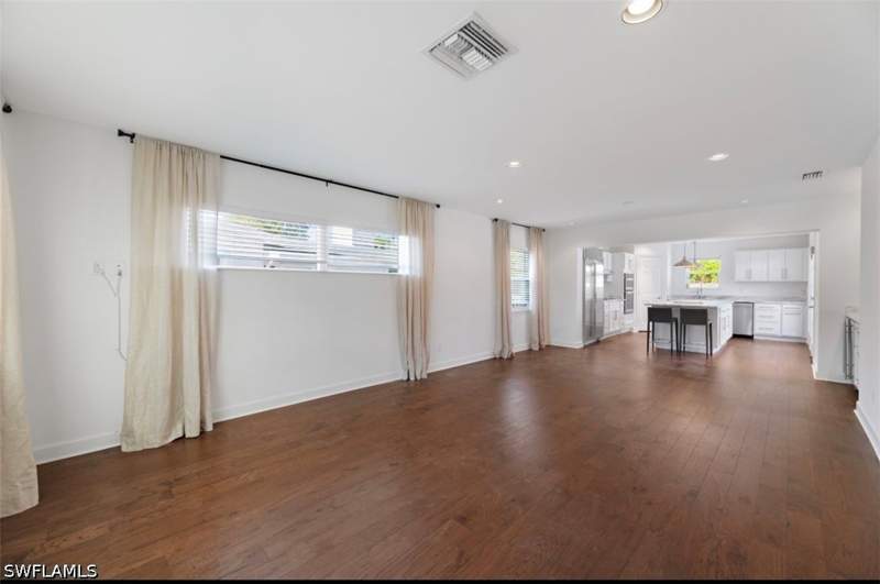 3 bedroom SingleFamilyResidence at 1175 9th Ave N, Lake Park, Naples — photo 4