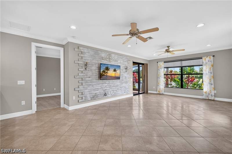 2 bedroom Attached at 1482 Oceania Dr S, Artesia, Naples — photo 5