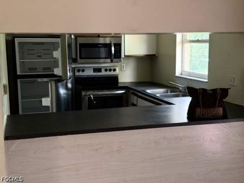 803 W 9th St, Lehigh Acres FL - photo 6 of 13