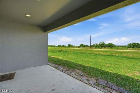 146 Plantation Dr, Labelle FL - photo 7 of 33