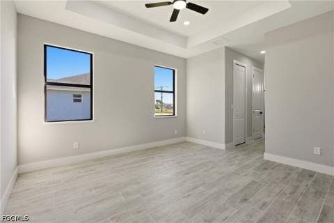 131 Kismet Pkwy E, Cape Coral FL - photo 13 of 33