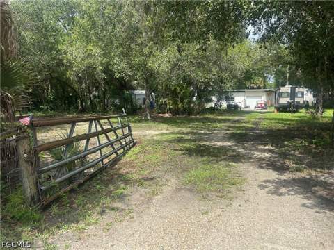 18595 Palm Creek Dr 601, North Fort Myers FL - photo 9 of 9
