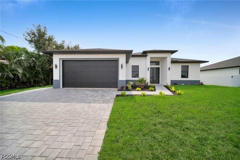 4 bedroom SingleFamilyResidence at 2839 El Dorado Blvd N, Cape Coral, Cape Coral — photo 1
