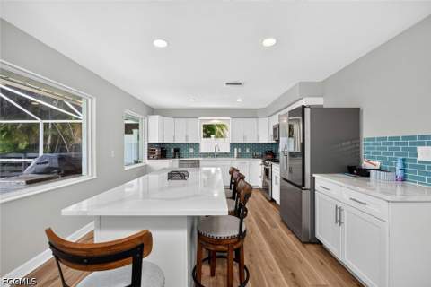 1477 Albatross Rd, Sanibel FL - photo 12 of 41