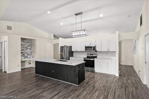 2511 20th St SW, Lehigh Acres FL - photo 11 of 27