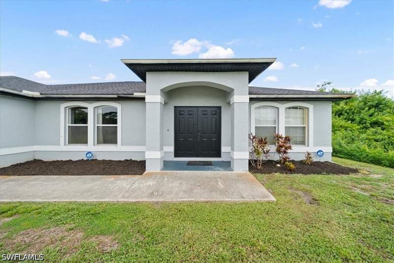 4 bedroom SingleFamilyResidence at 2511 20th St SW, Lehigh Acres, Lehigh Acres — photo 3