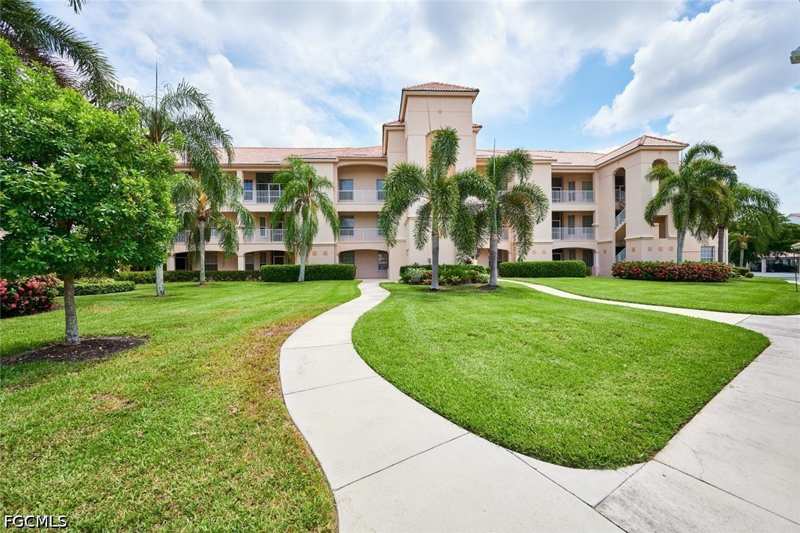 3 bedroom Condominium at 9140 Southmont Cv 102, Southmont Cove, Fort Myers — photo 1