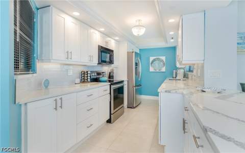 18120 San Carlos Blvd Ph2, Fort Myers Beach FL - photo 16 of 37