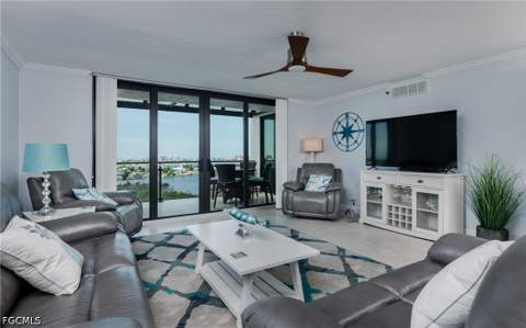 18120 San Carlos Blvd Ph2, Fort Myers Beach FL - photo 22 of 37