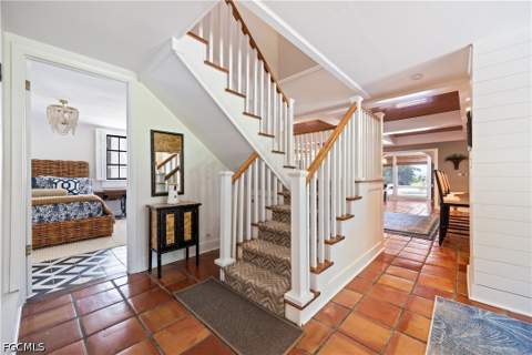 2430 McGregor Blvd, Fort Myers FL - photo 6 of 50