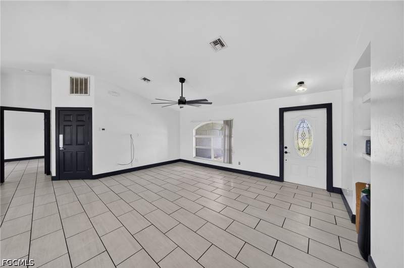 3 bedroom SingleFamilyResidence at 3734 SW 11th Ave, Cape Coral, Cape Coral — photo 5