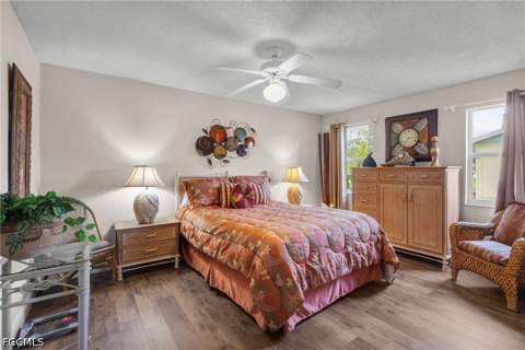 4536 Vinsetta Ave, North Fort Myers FL - photo 14 of 41