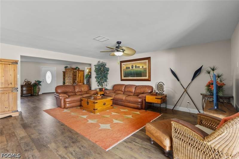 4 bedroom SingleFamilyResidence at 4536 Vinsetta Ave, Waterway Estates, North Fort Myers — photo 5