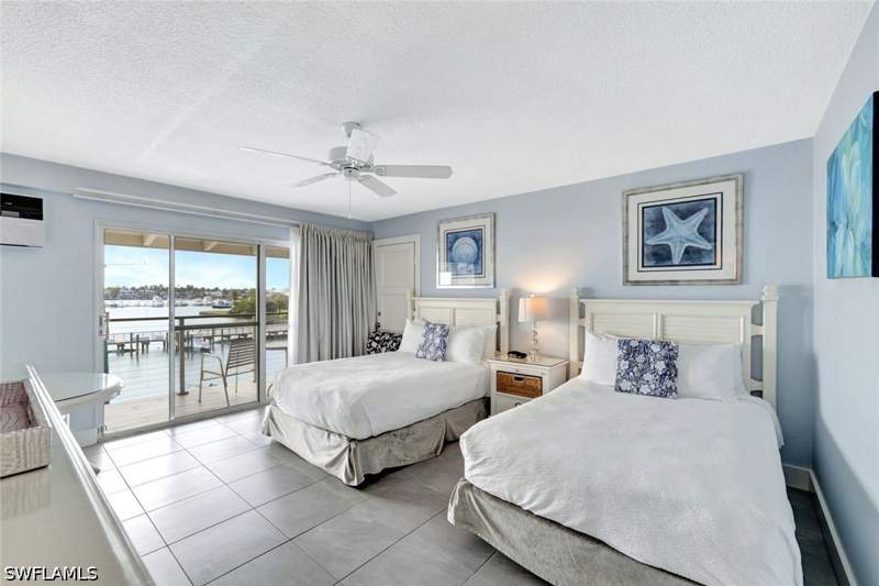 bedroom Condominium at 900 Broad Ave S 320, Cove Inn, Naples — photo 2
