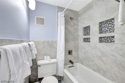 900 Broad Ave S 320, Naples FL - photo 6 of 13