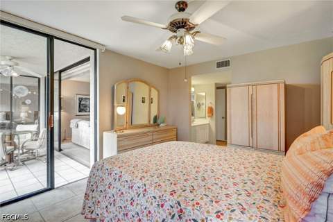 4586 Trawler Ct 304, Fort Myers FL - photo 13 of 47