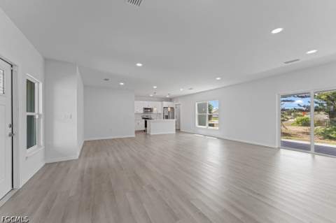 15 Hampton Ave, Lehigh Acres FL - photo 13 of 35