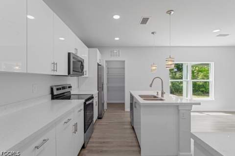 15 Hampton Ave, Lehigh Acres FL - photo 18 of 35