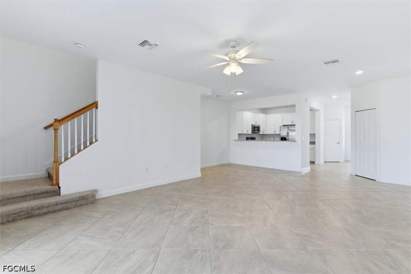 3 bedroom Townhouse at 14126 Pine Lodge Ln, Timber Creek, Fort Myers — photo 5