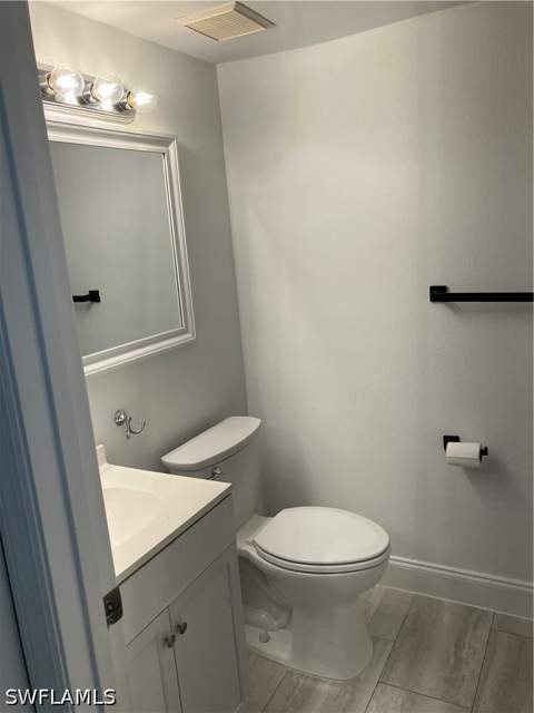 8920 Colonnades Ct E 516, Bonita Springs FL - photo 15 of 38