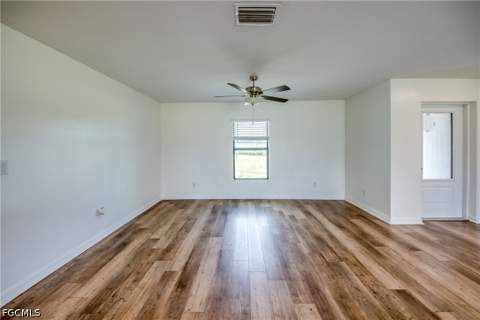 861 Winwood Cir, Fort Myers FL - photo 10 of 30
