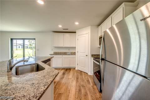 861 Winwood Cir, Fort Myers FL - photo 13 of 30