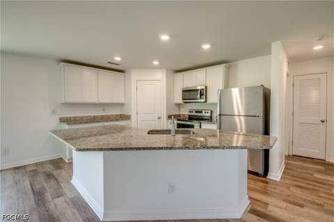 861 Winwood Cir, Fort Myers FL - photo 14 of 30