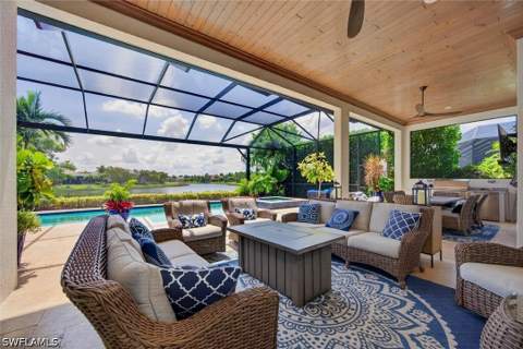 3245 Cullowee Ln, Naples FL - photo 17 of 50