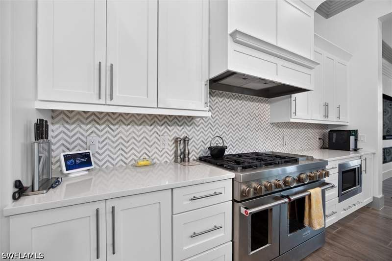 4 bedroom SingleFamilyResidence at 3245 Cullowee Ln, Marsh Cove, Naples — photo 4